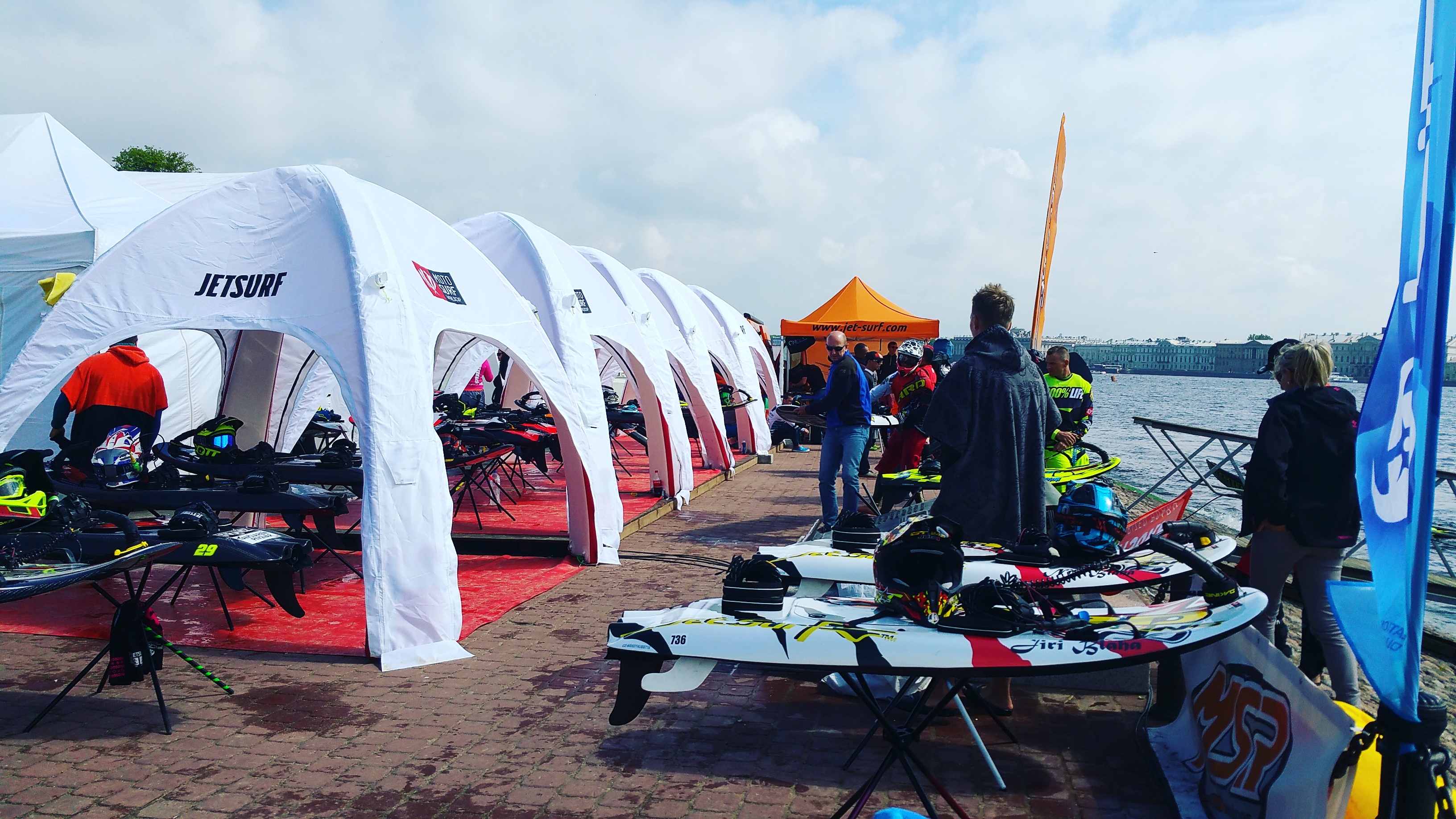 #jetsurf.su #gssport.ru #jetsurfmoscow #jetsurf.com #джет-серф #jetsurf #джетсерф #jet #surf #jetboard#surfing #серфсмотором #jetsurfing#крыльянаневе #крыльянаневе2017#wingsontheneva2017#wingsonthenevafest #ловиволну