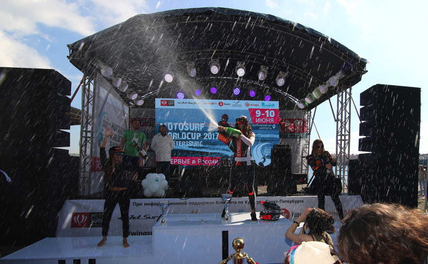 #jetsurf.su #gssport.ru #jetsurfmoscow #jetsurf.com #джет-серф #jetsurf #джетсерф #jet #surf #jetboard#surfing #серфсмотором #jetsurfing#крыльянаневе #крыльянаневе2017#wingsontheneva2017#wingsonthenevafest #ловиволну
